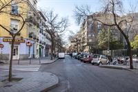 La calle Galileo, entre Fernando Garrido y Meléndez Valdés, será peatonal en pruebas